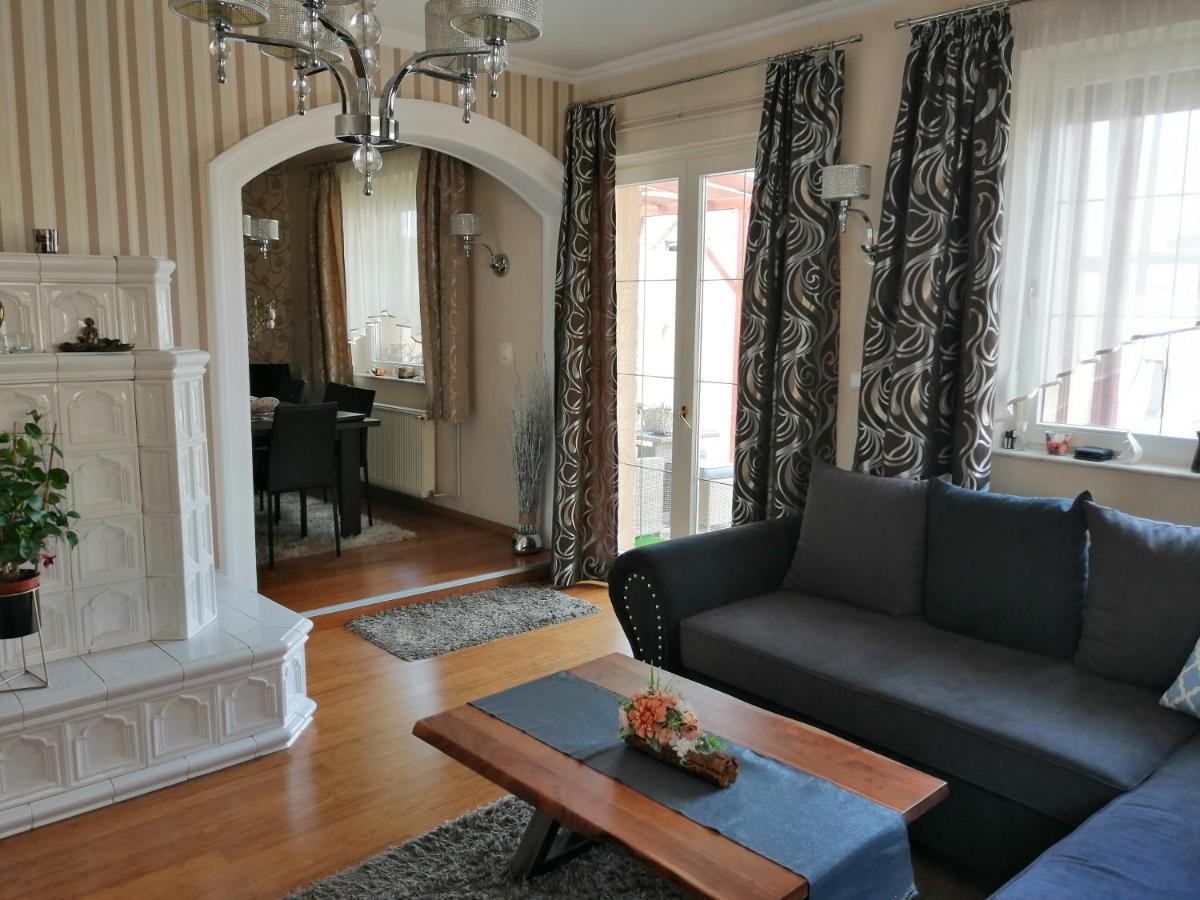Elza Apartman Mako Luaran gambar