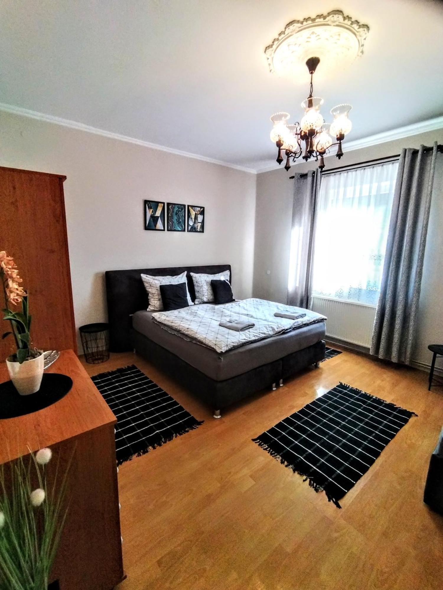 Elza Apartman Mako Luaran gambar