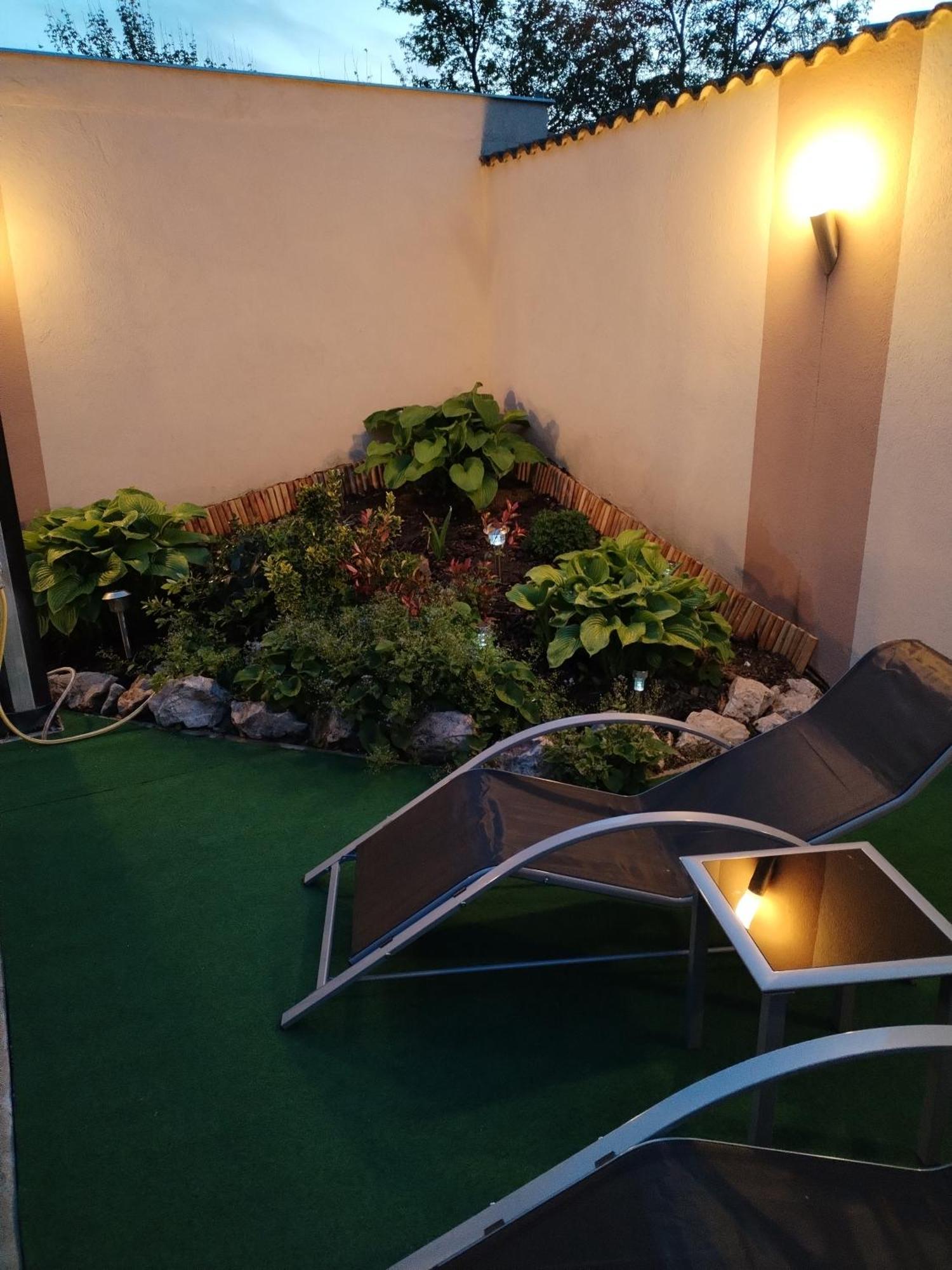Elza Apartman Mako Luaran gambar